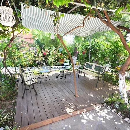 Miranda Haus מלון דירות